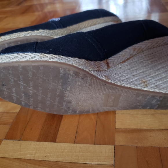 Toms Black Open Toe Wedge Shoe SZ 6 - Picture 5 of 8